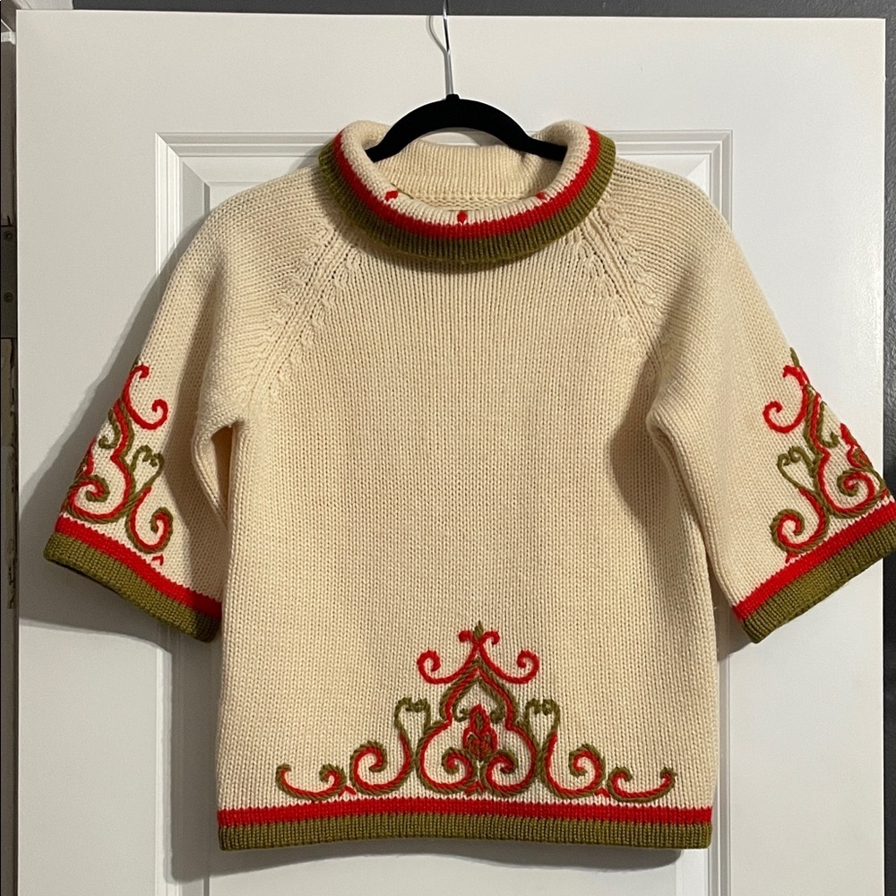Vintage Tarni 100% Wool Sweater Embroidered 3/4 Sleeve Size 36 ( US Small)